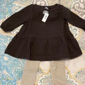 Gap baby girl 2 piece set